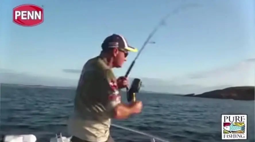 PENN WRATH 2500-8000 Spinning Fishing Reel 2+1 BB Lightweight and