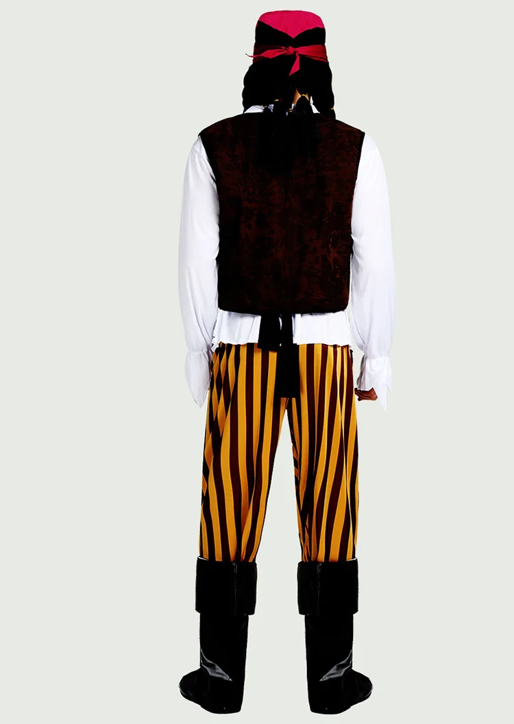 pirate costume  8.jpg