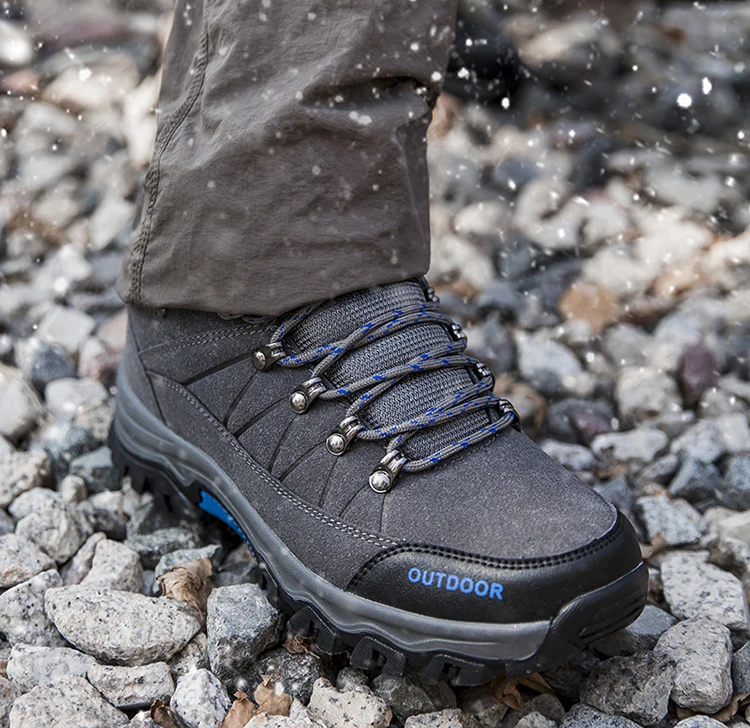 hiking shoes second bales