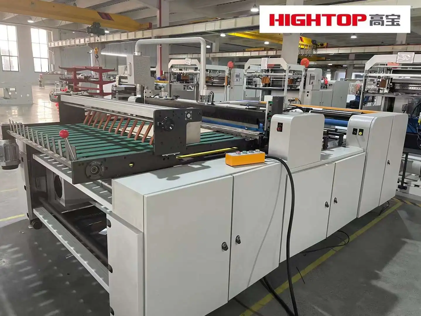 High Quality Automatic Hamburger Patty Paper Wax Paper Cross Cutting Converting Machine Front