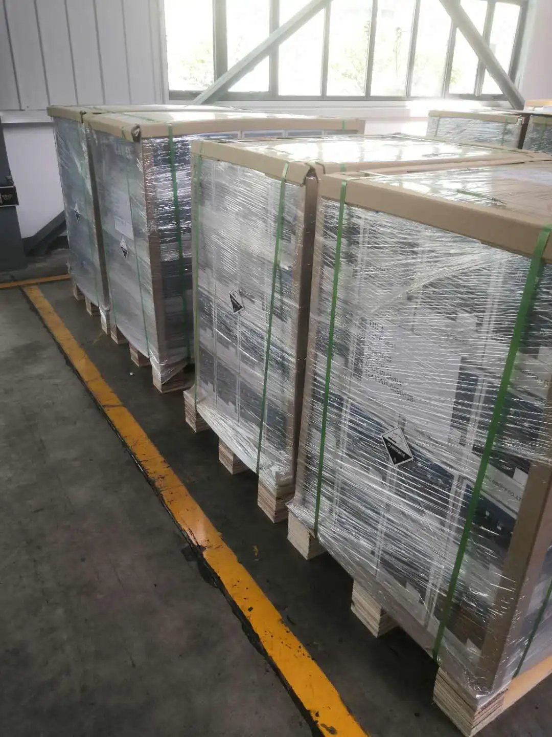 CAMEL BATTERY SHIPMENT 3.jpg