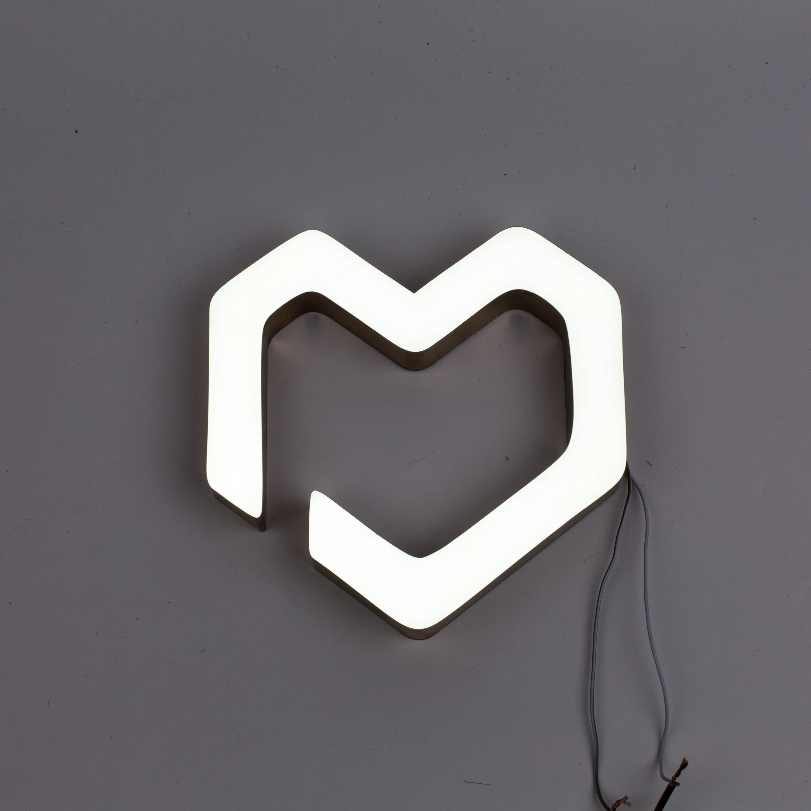 Minghui LED Epoxy Resin Logo Custom Quality Lighting Sign