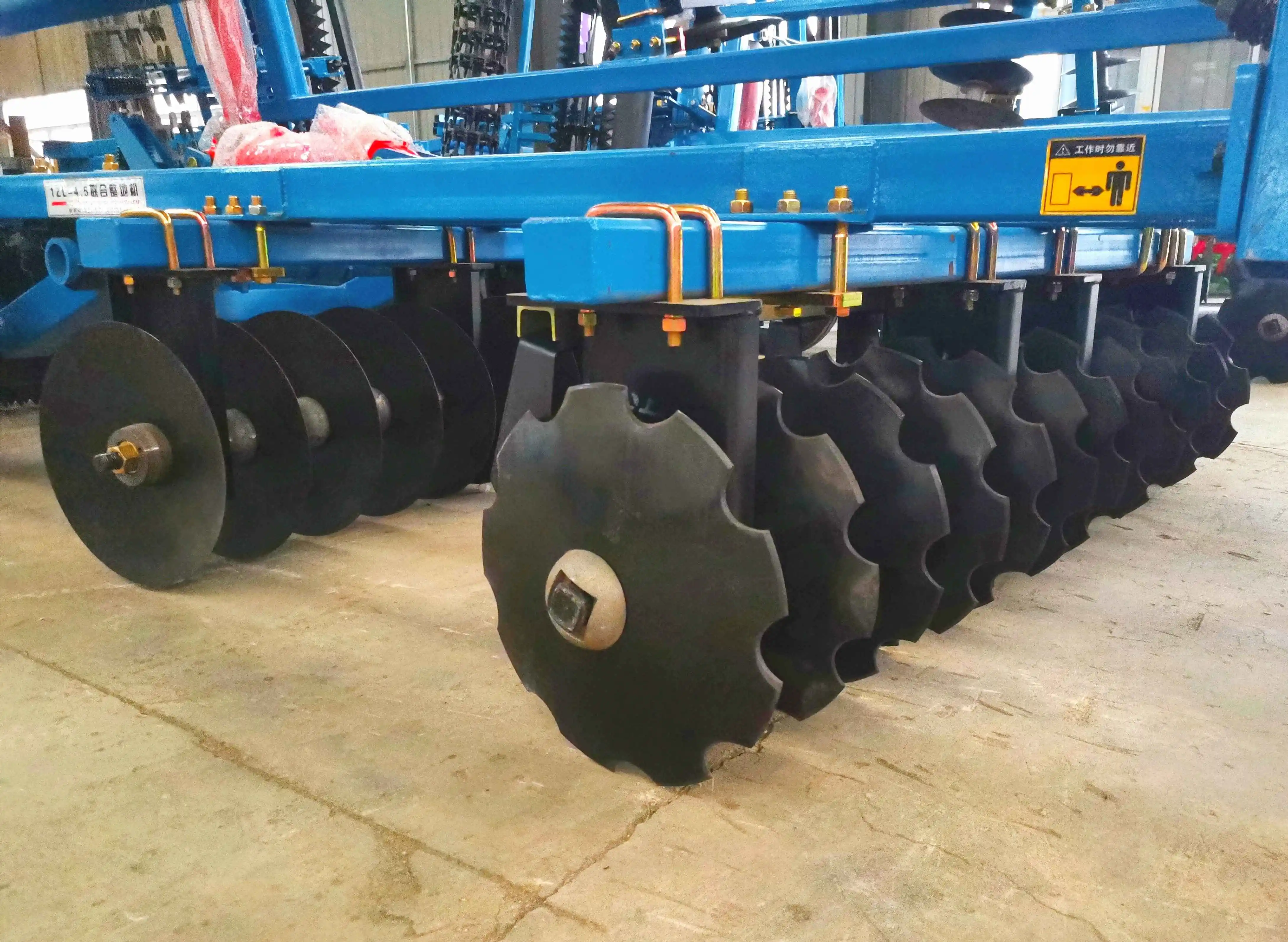 Folding Heavy Duty Disc Harrow Axle And Disc Plough Disc Plow 4.5m 5.0m