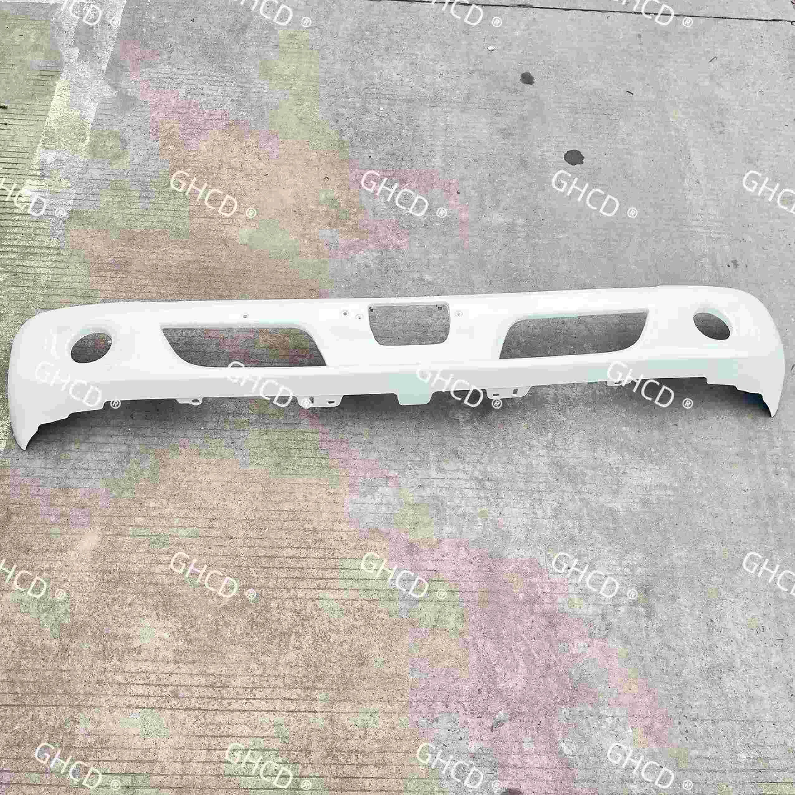 product ghcd high quality japanese truck body part new white narrow bumper for hino 300 high end plastic design-5