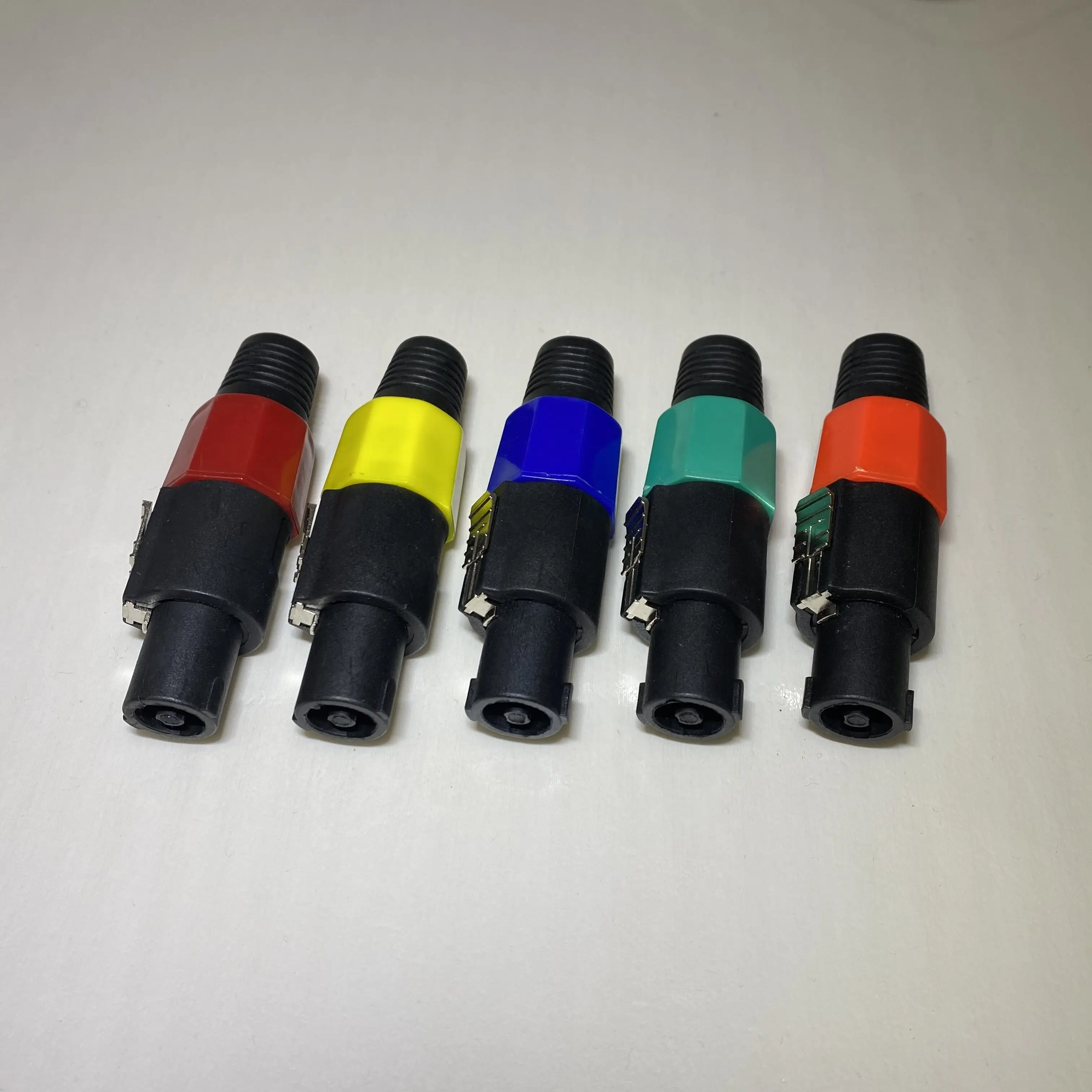 Outdoor Plastic Cable Connector Plug Speaker Waterproof Welding 4pole