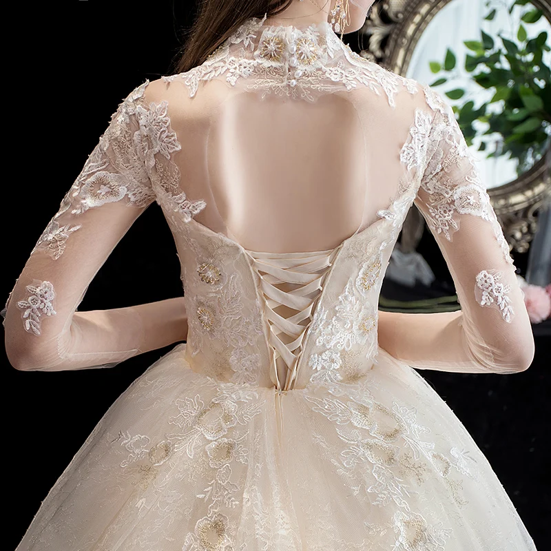 2019 Autumn New arrival Elegant Champagne lace Long Sleeve Plus size high neck Floor Length Bridal Wedding Dress