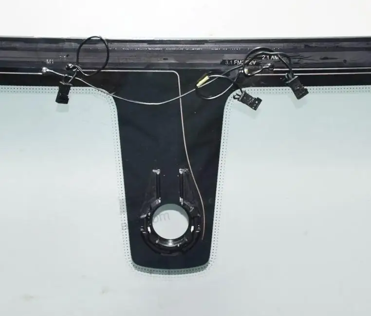 Aventador Windshield Glass Sunroof Car Glass Auto Glass Car Parts Windshields Car