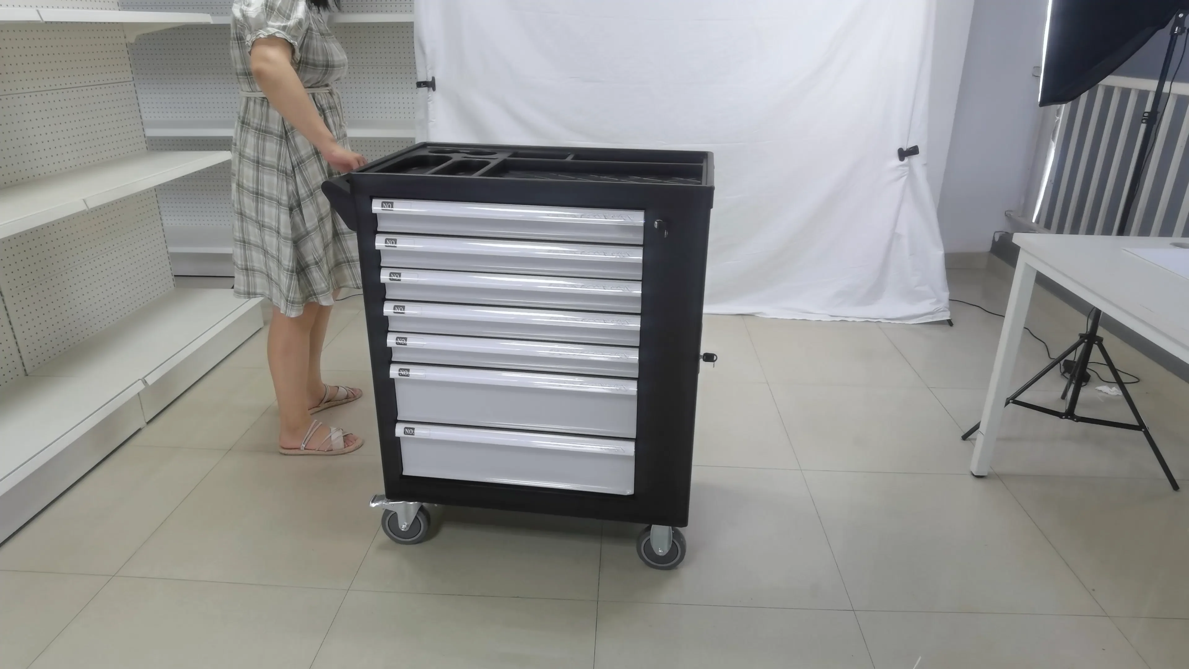 240pcs Hot Multipurpose Car Repairing Roller With Tools