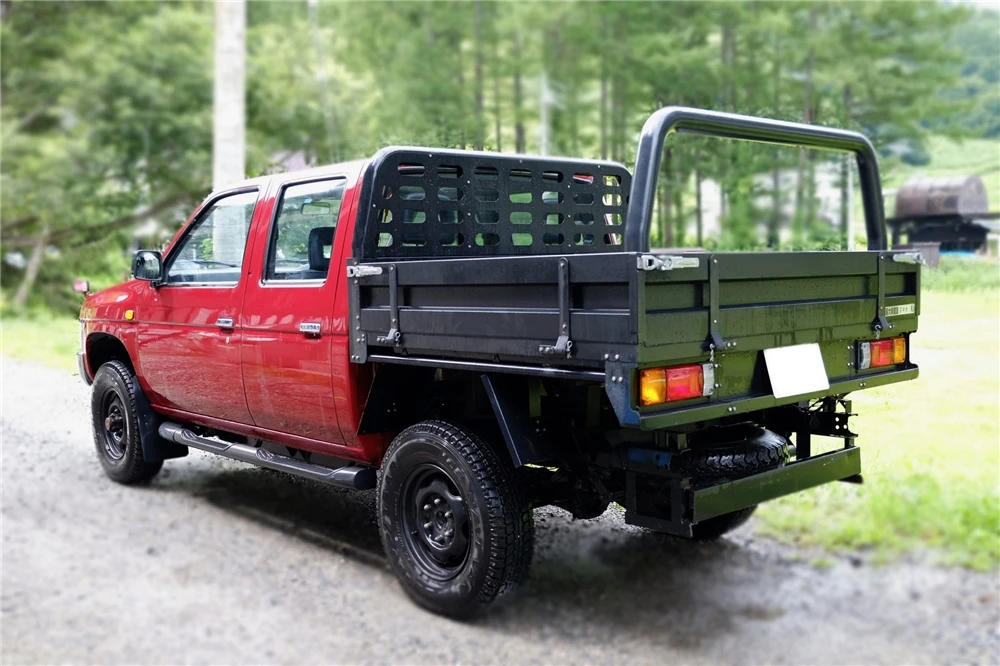 datsun Nissan Japan Tray.jpg