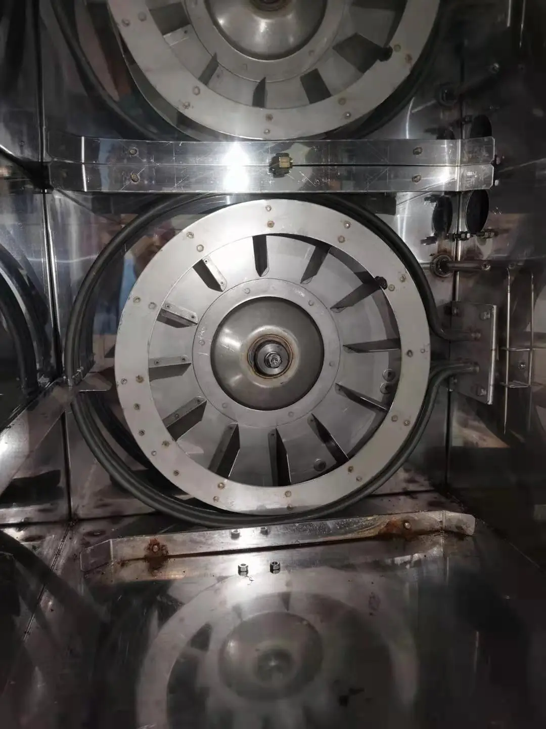 Stainless Steel Fan - detail 10