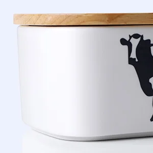 China Supplier Eco-Friendly Ceramic Butter Dish with Lid and Cover Home Kitchen Dinnerware New Goods Plate Dish supplier