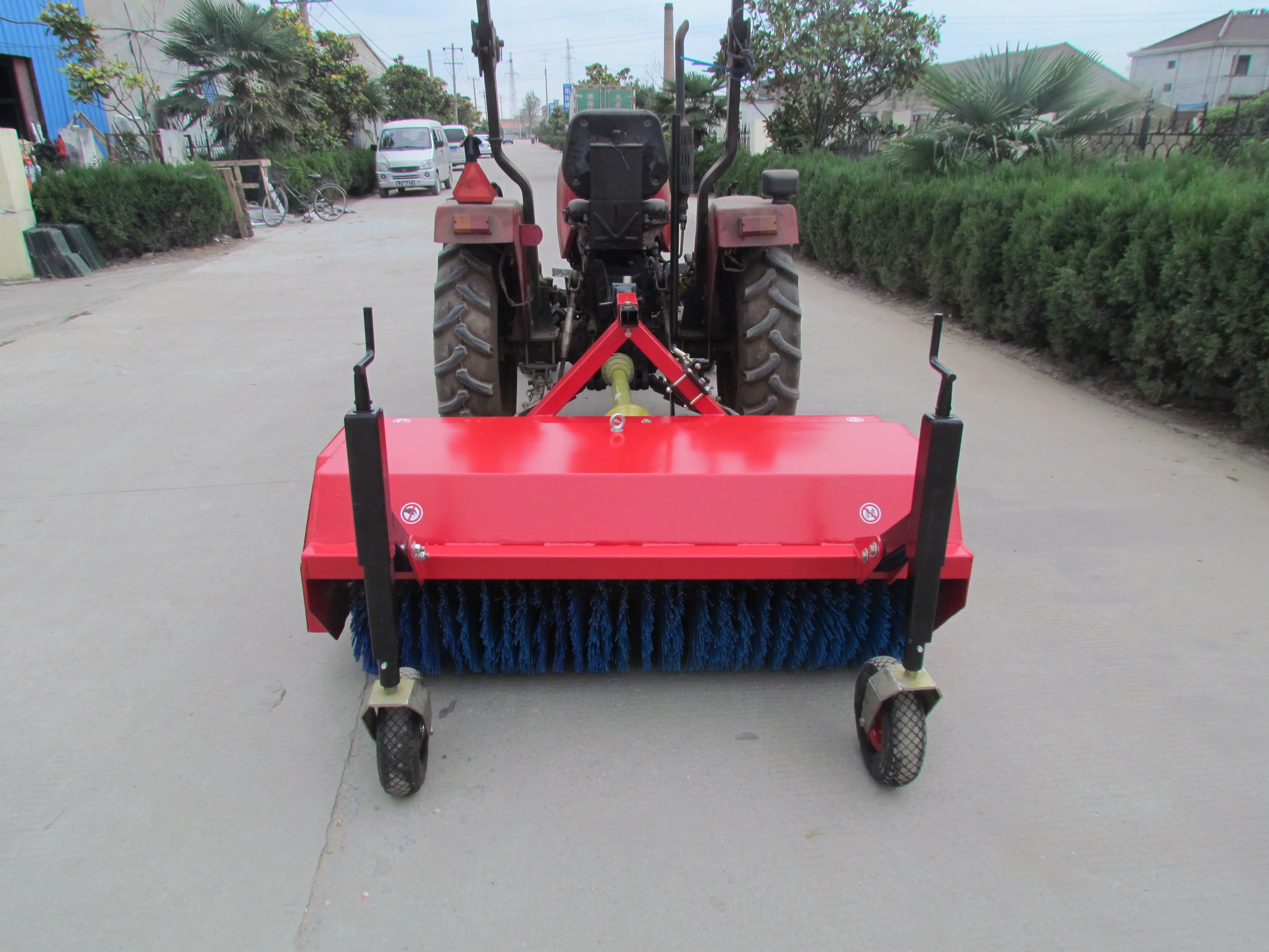 Sp 190 Tractor Front Mounted Road Sweeper 3 Point Hitch Sweeper Buy Tractor Mounted Road Sweeper 3 Point Hitch Sweeper Front Mounted Sweeper Product On Alibaba Com