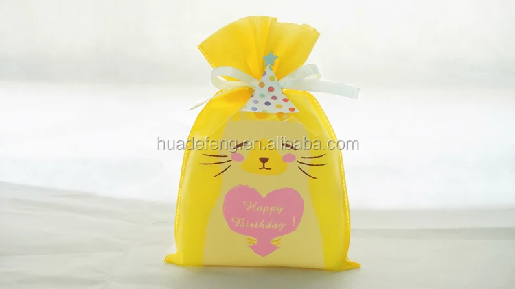 Sacs A Capuche En Plastique Pour Anniversaire Idees De Sacs De Fete Emballage De Cadeau Populaire Pieces Buy Idees De Sac D Anniversaire Idees D Anniversaire Sac D Anniversaire Product On Alibaba Com