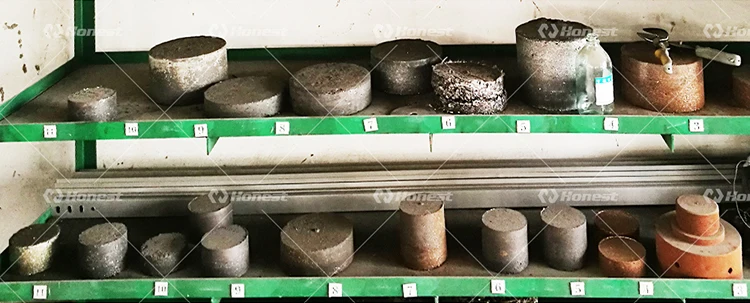 200 Pcs Per Hour Aluminum Powder Compacting Vertical Press