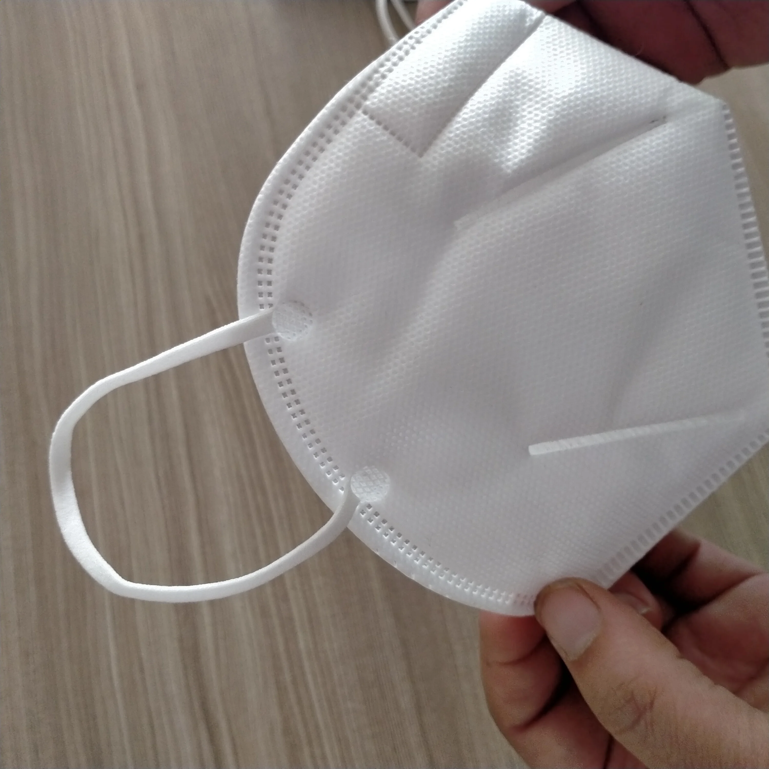 定制热卖一次性呼吸盖口罩t ffp2