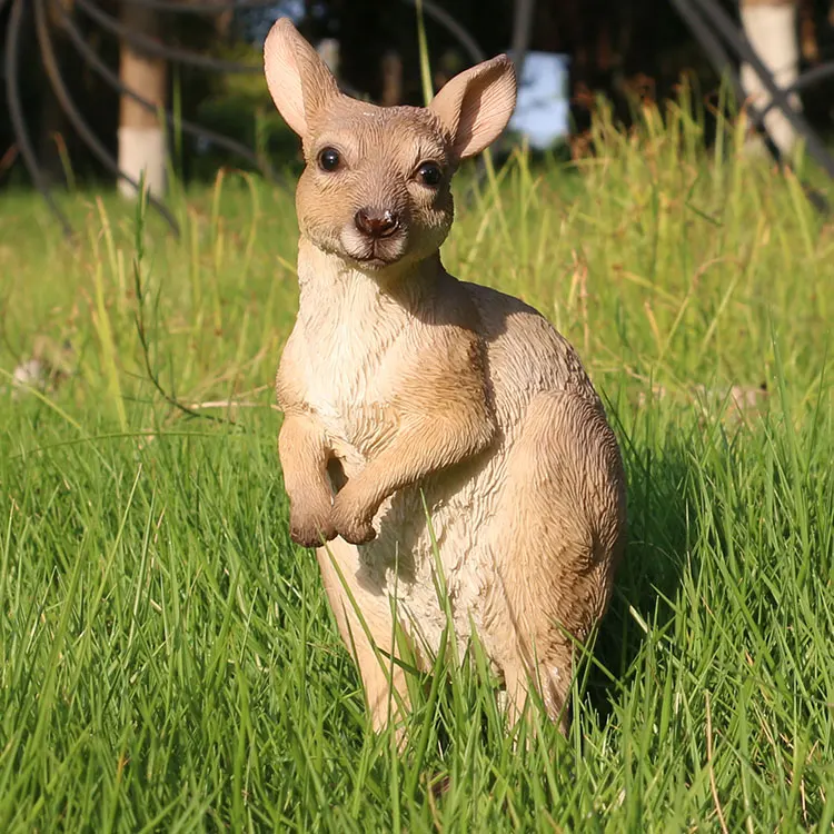 Resin Outdoor Animals Kangaroo Garden Sculpture,Realistic Animal Garden