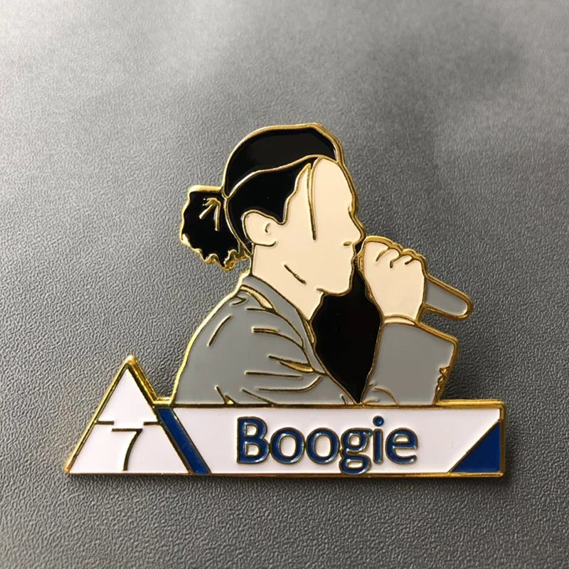 定制最好的质量廉价金属硬珐琅卡通人物徽章电影人物金属徽章