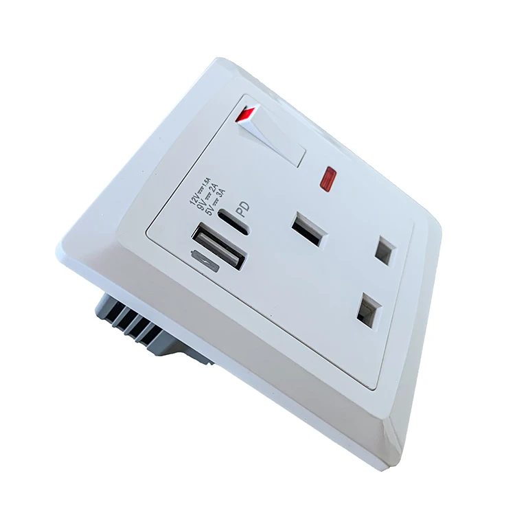 VNX Factory Wholesale 13A Wall Switch and Socket 3 Pin British Standard Socket and Switch Wall Switch with USB Type-C Outlet