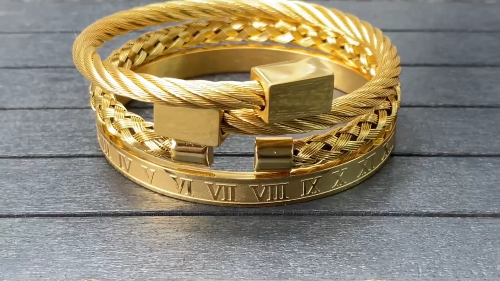 Wholesale Gold Plated Luxury Bracelet set Fashion Roman Numeral