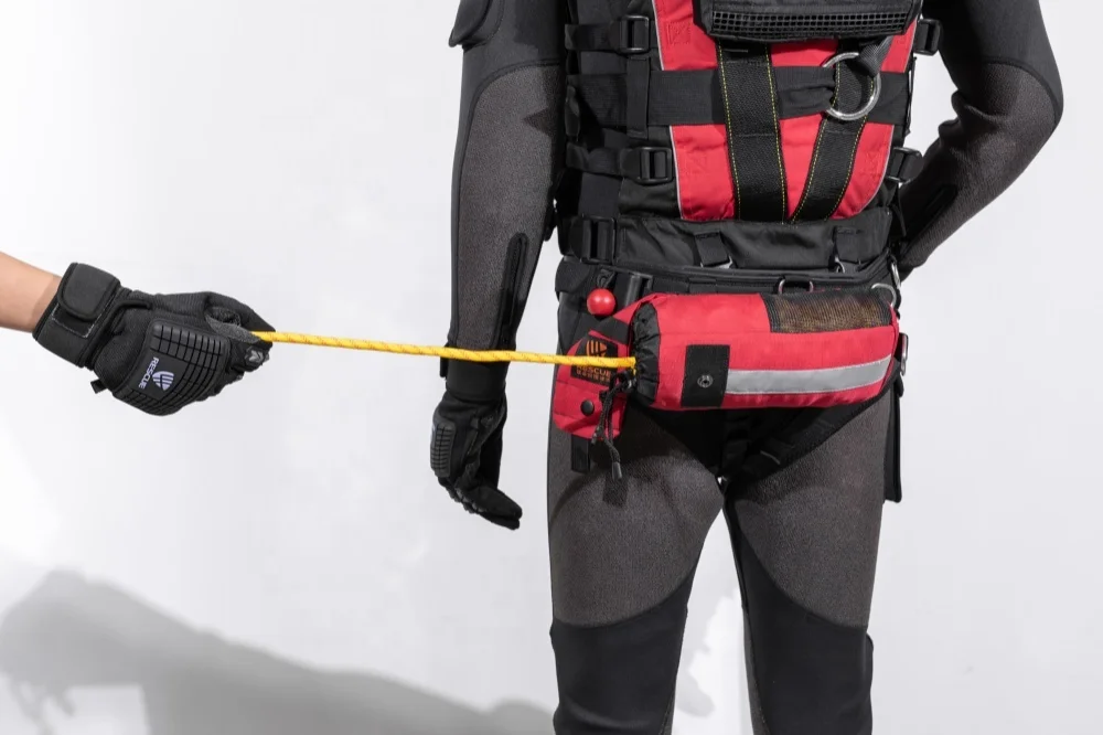 Lifesaving Equipment Floating Compact Water Rescue Rope Throw Bag ...