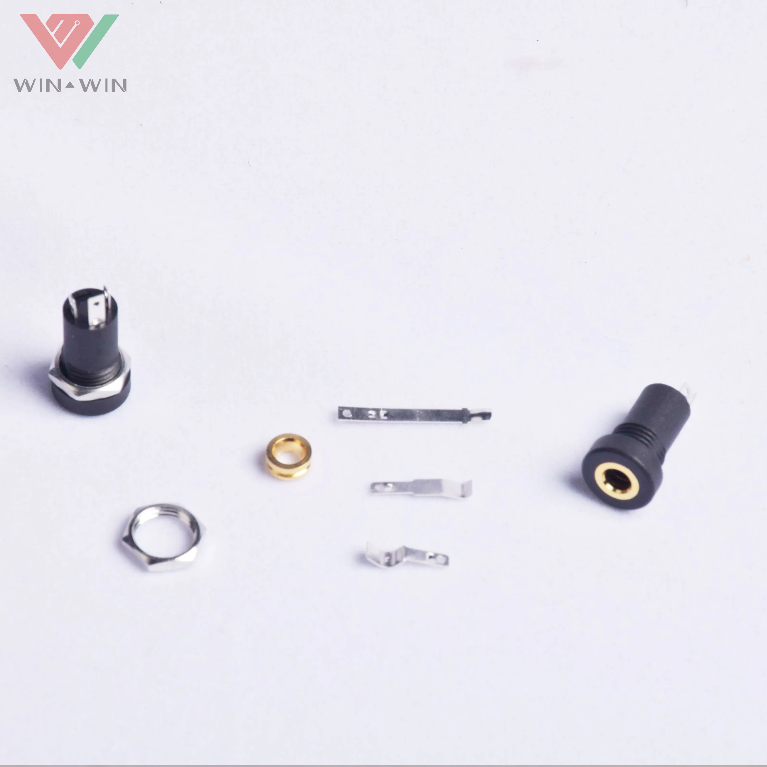 Isolated Mini Stereo Female Panel Mount Headphone 3.5mm Audio Jack