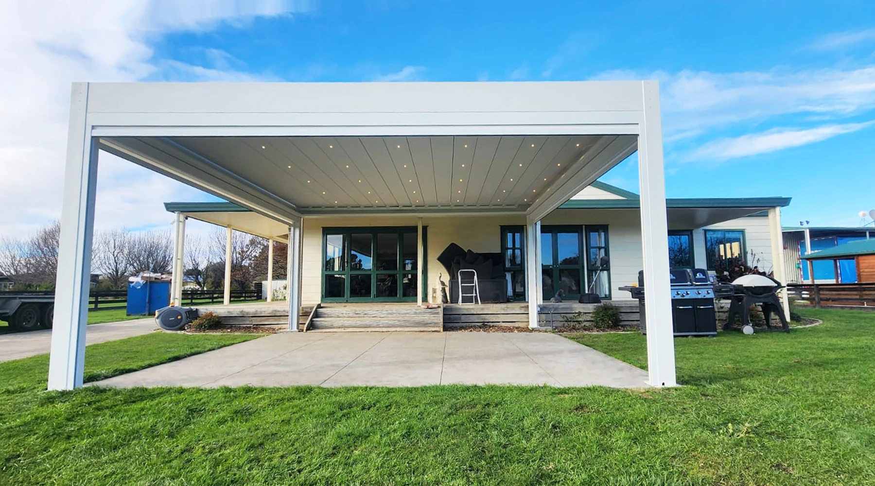 White Pergola Canada