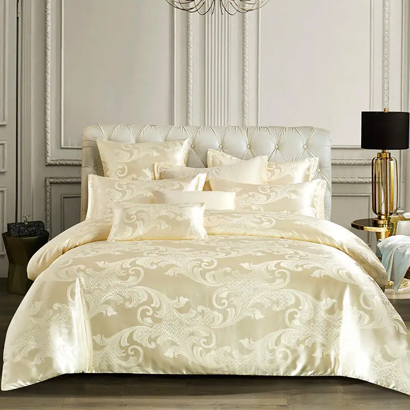 Classic Design Off White Luxury Comforter Sets Queen Jacquard Paisley ...