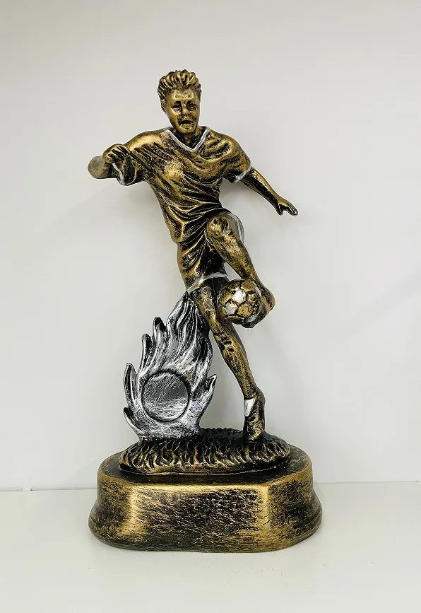 Sports trophy and medals customized crystal glass awards resin trophies metal trophies supplier