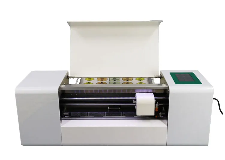 全自动卷对卷不干胶标签圆压圆模切机在中国