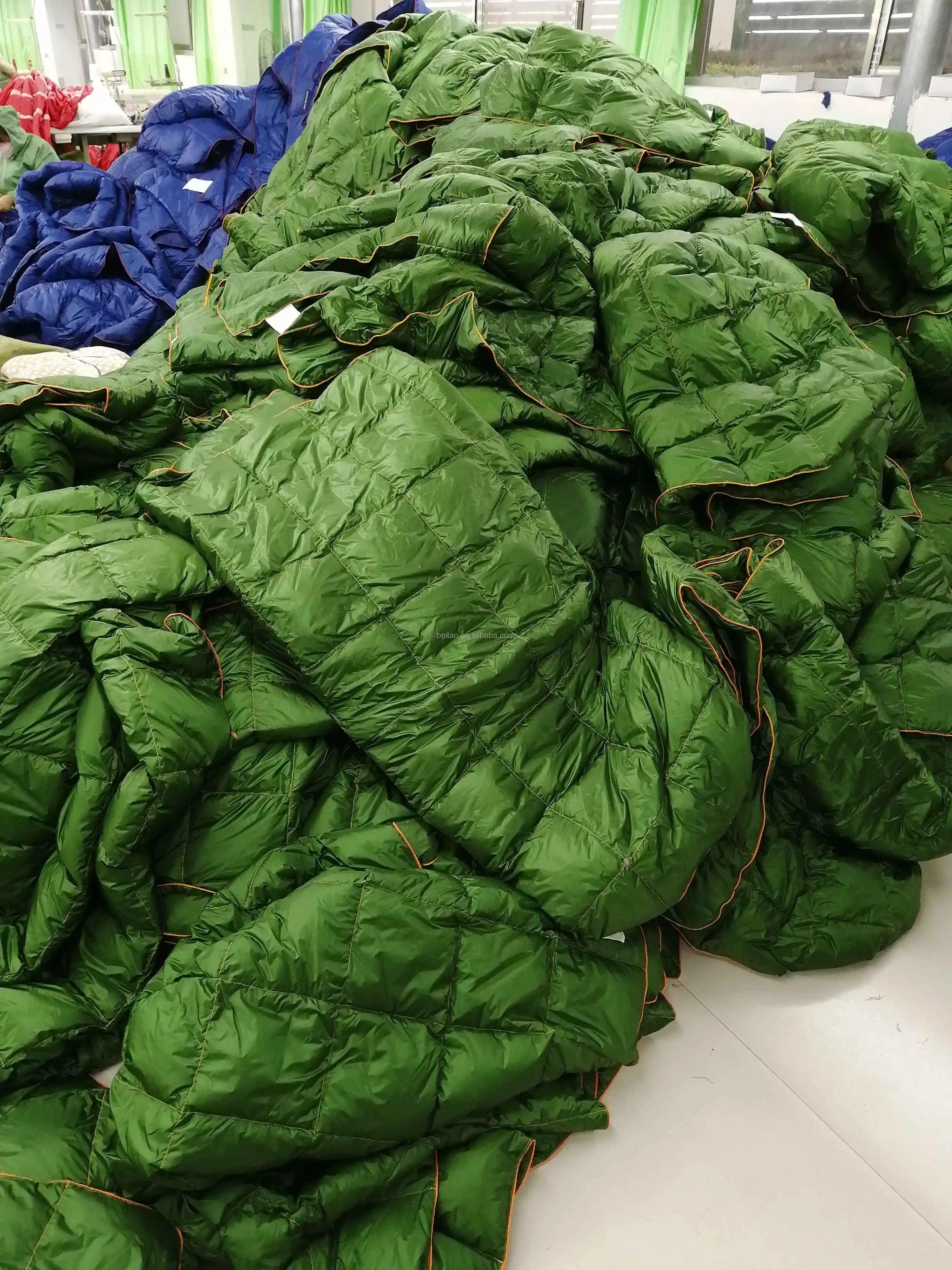 Down Camping Blanket Outdoor Lightweight Packable Down Blanket