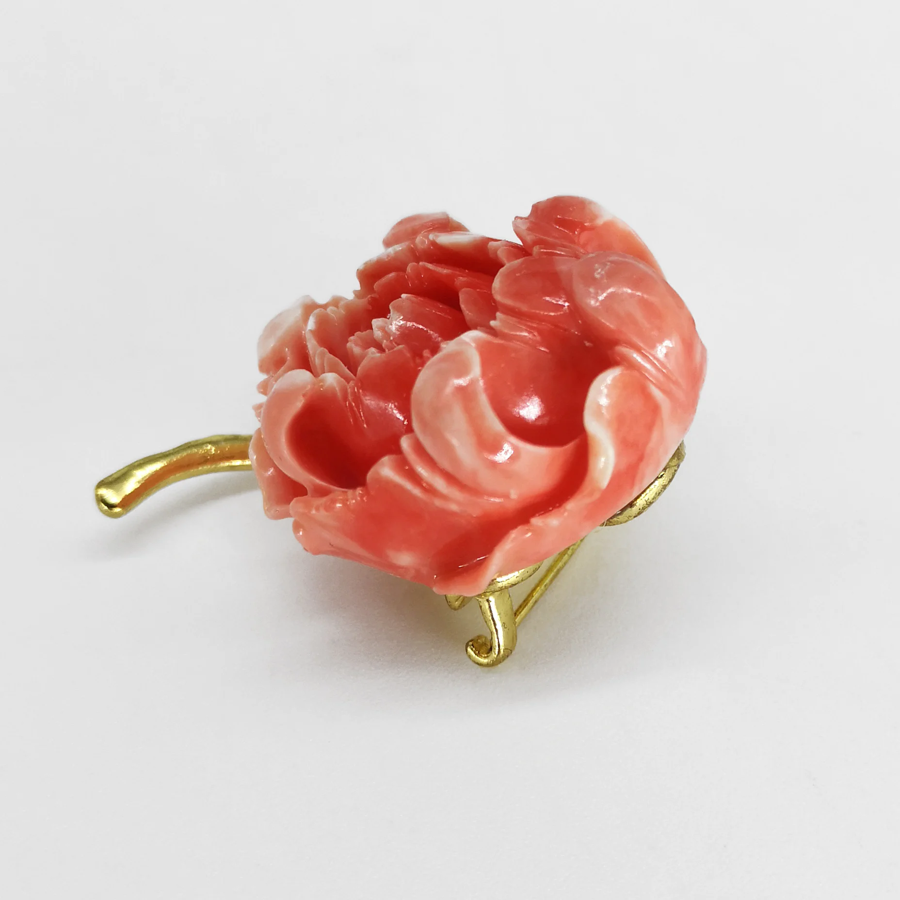 工艺有趣的时尚花卉胸针针与高品质