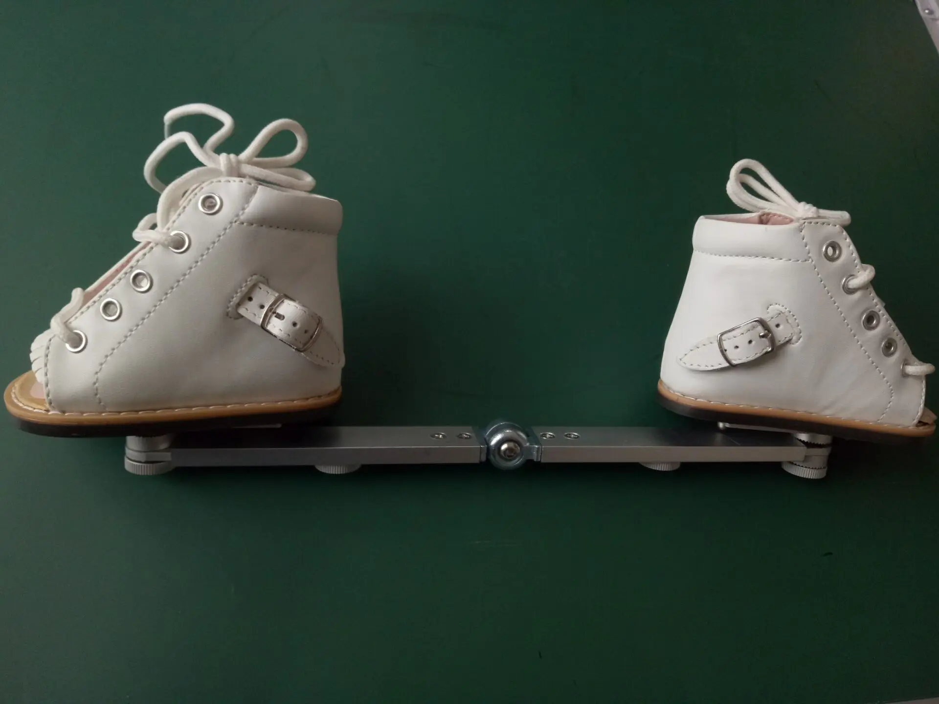 Dennis Brown Shoes Buy Dennis Brown Shoes,Corrctor Shoes