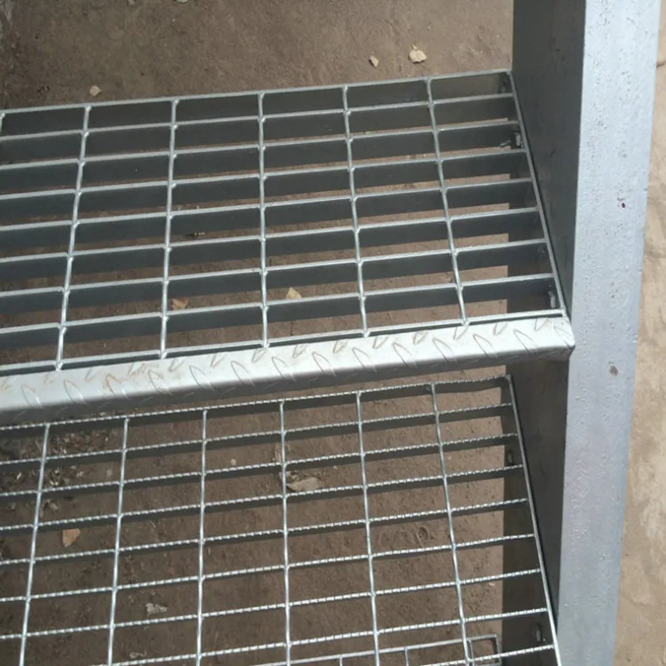 Industrial Use Steel Stair Treads For Step Ladders Factory Supply Steel