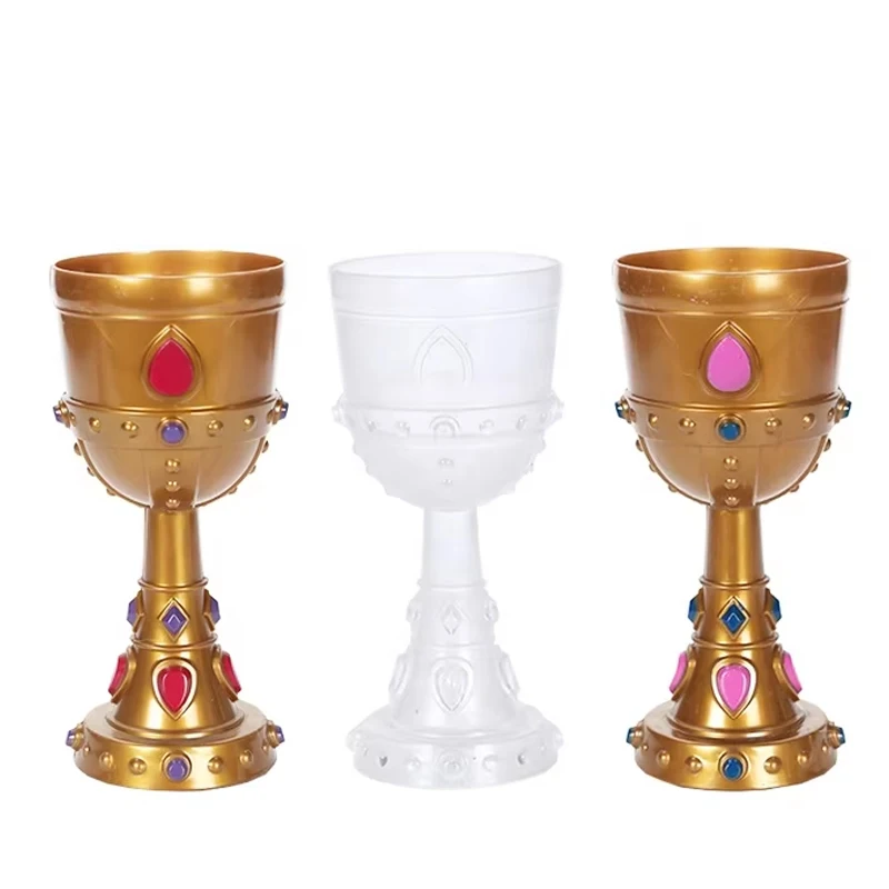 Medieval Molded Crown Goblets Vintage Plastic Cups King Queen Party Drink  Chalice Goblet