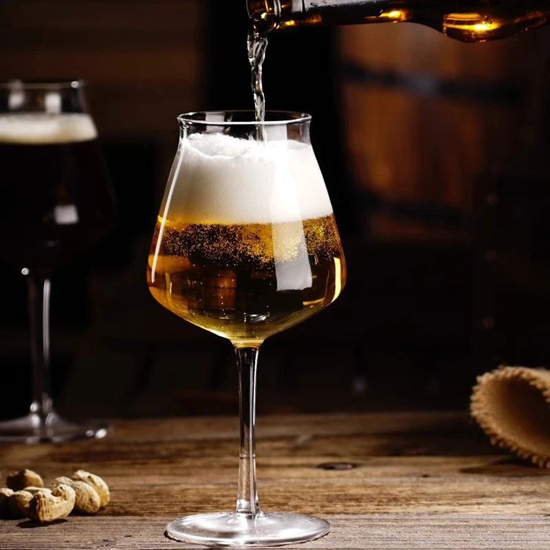 Wholesale High Quality Glass Blown Beer Glasses Customized Logo Beer