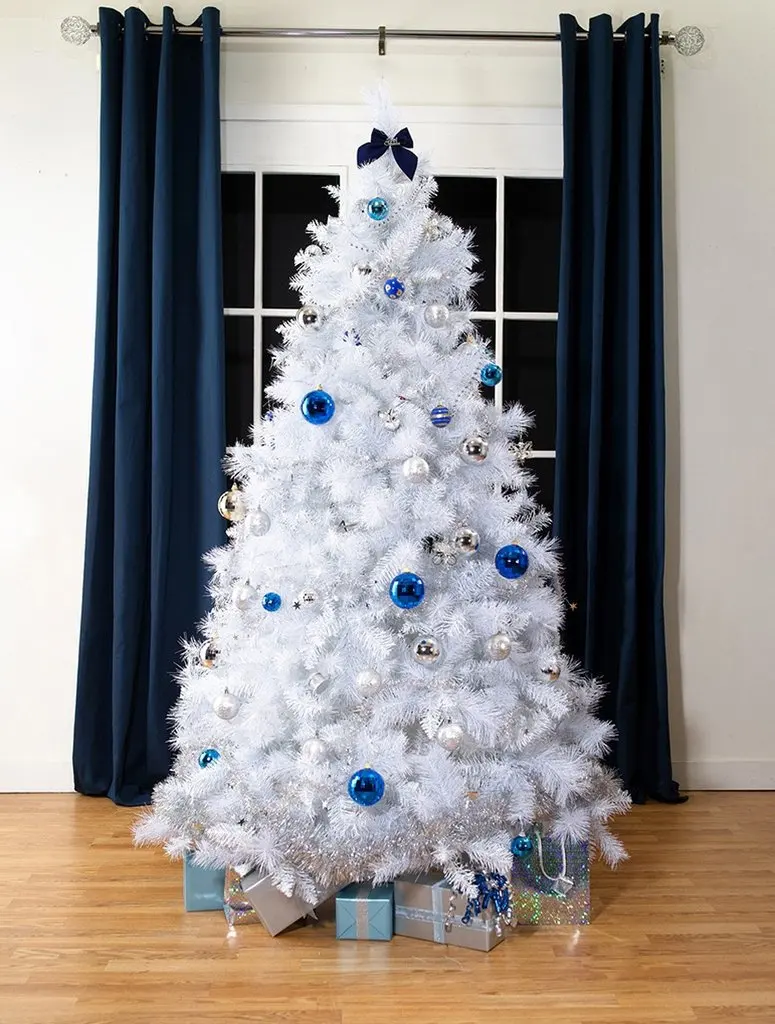 white christmas tree (1).jpg