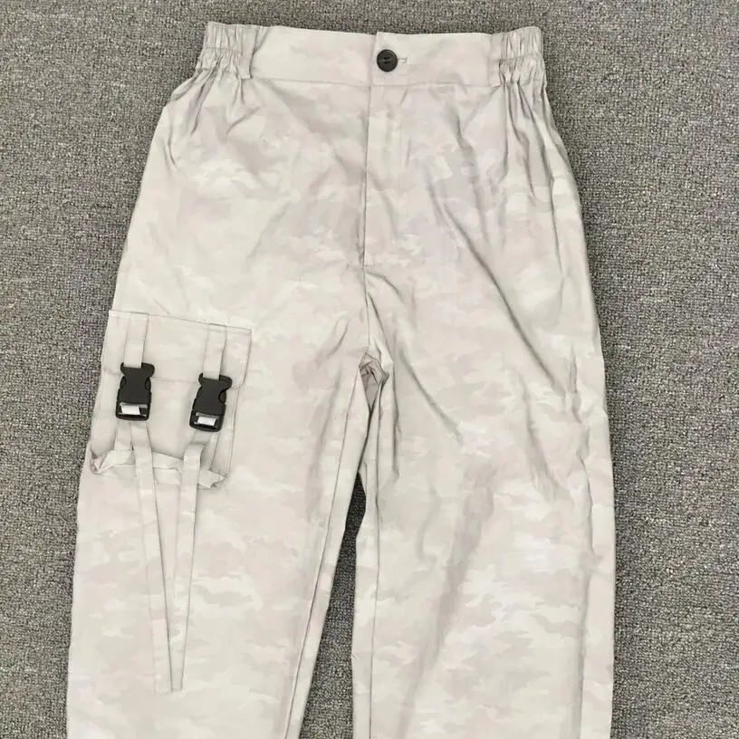 Camo Cargo Pants (10).jpg