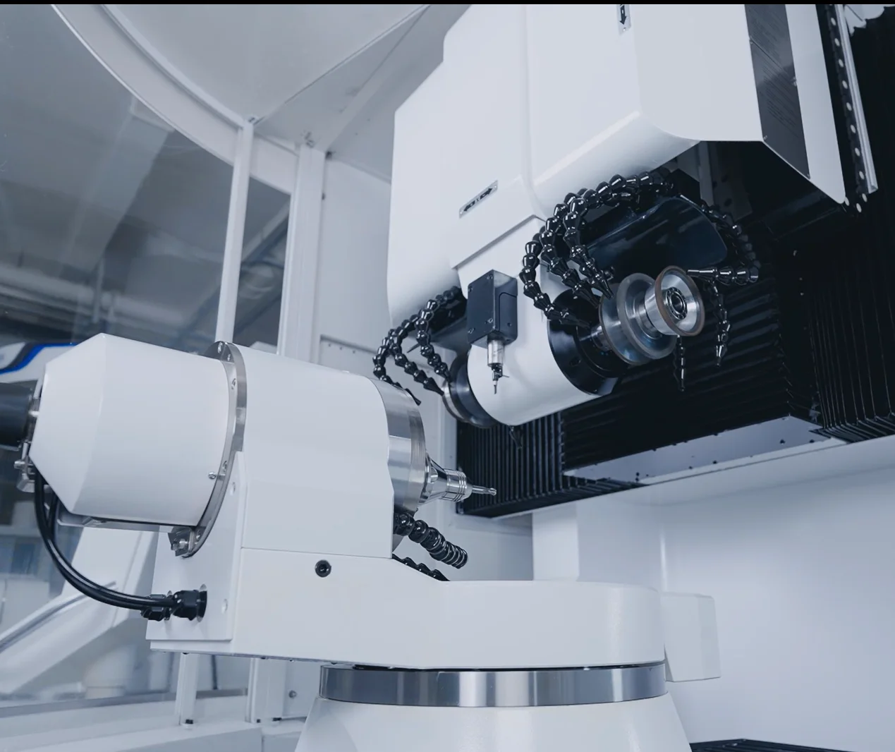 Naseiko C818 Power Fiveaxis Fivelinkage Cnc Tool Grinder For High