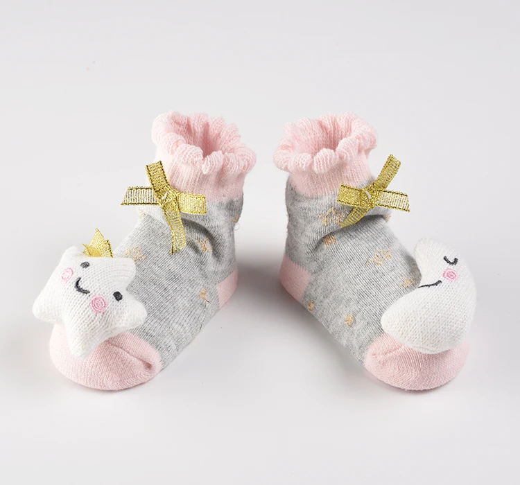 Socks Factory Cute New Born Custom Organic Cotton Winter With Grips Designer Toy Anti Slip Rattle Baby Socks Manufacturer