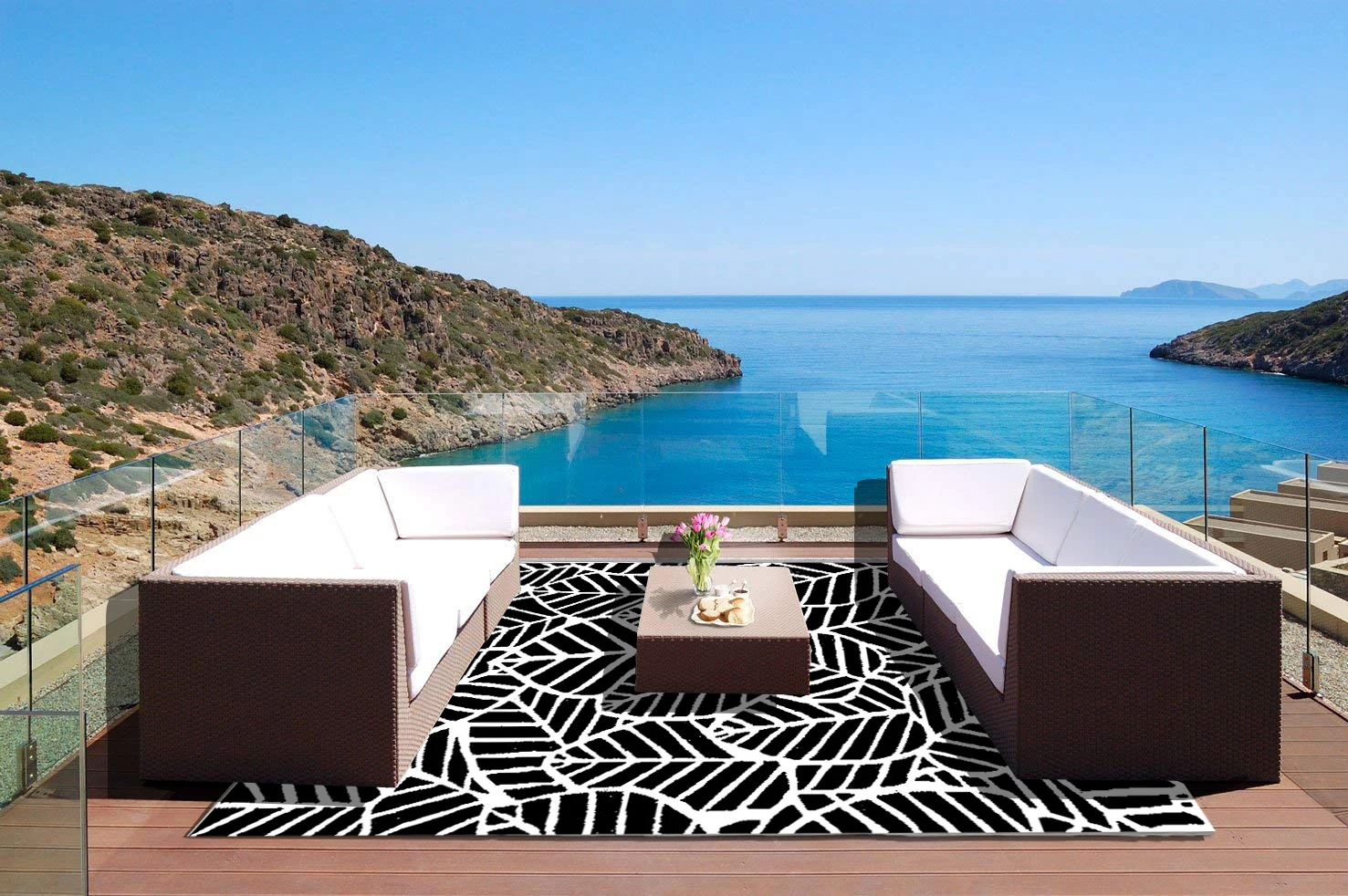 Ecofriendly Outdoor Rug Woven From Straws Make Of Premium Recycled