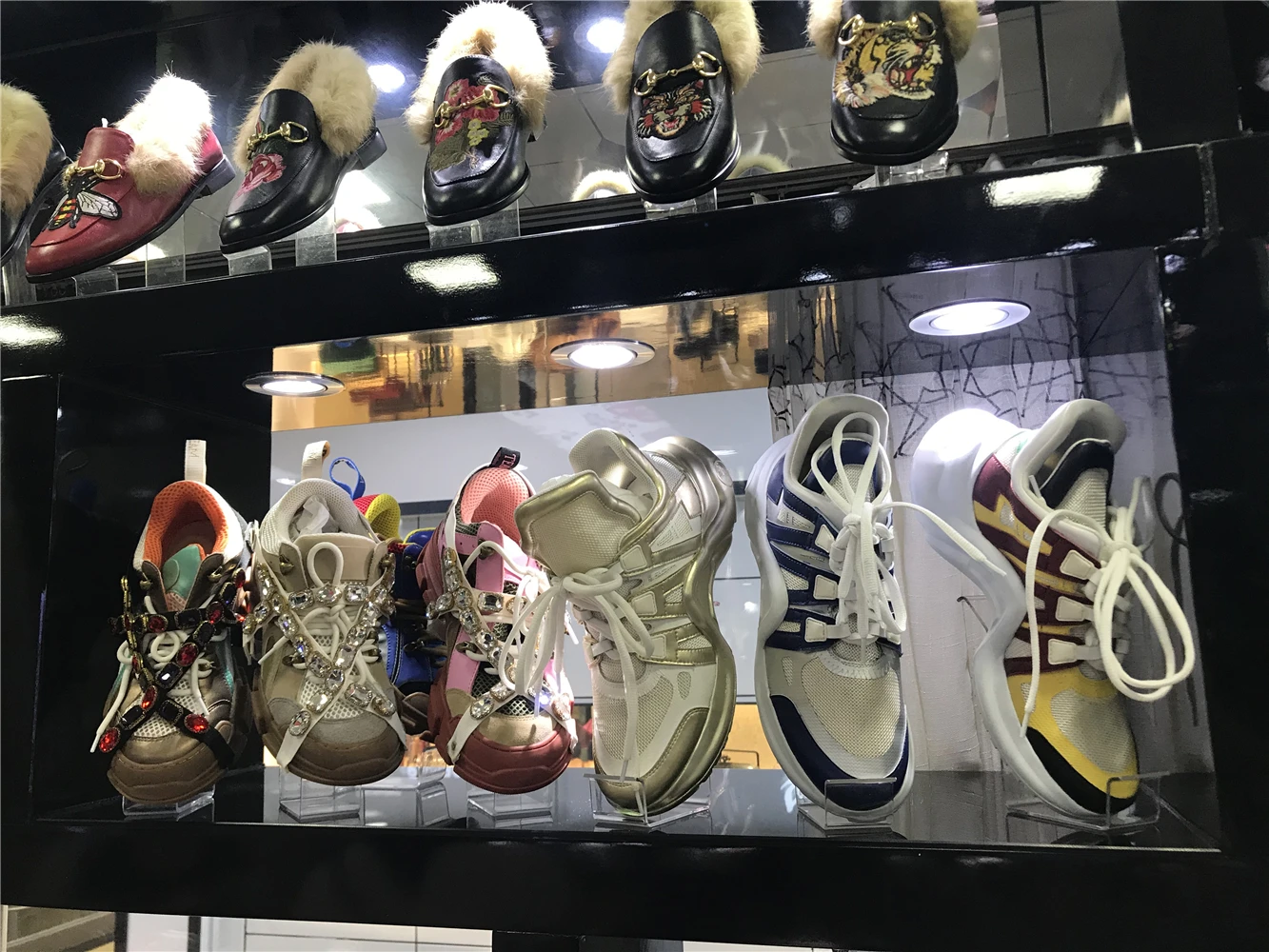 Kid shoe vendors Outlet