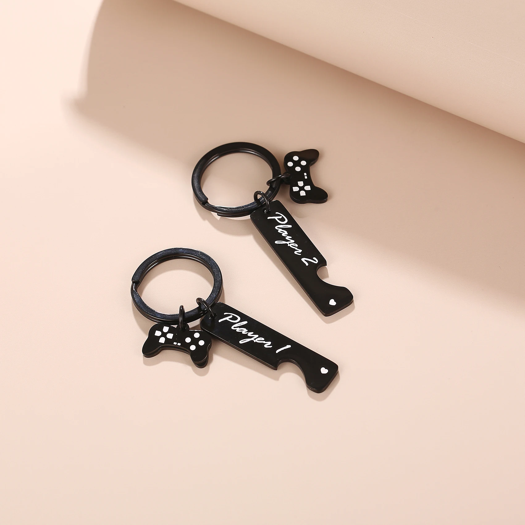 Loftily Fashion Stainless Steel Lettering Heart Jewelry Keychain Custom Black Couple Game Handle