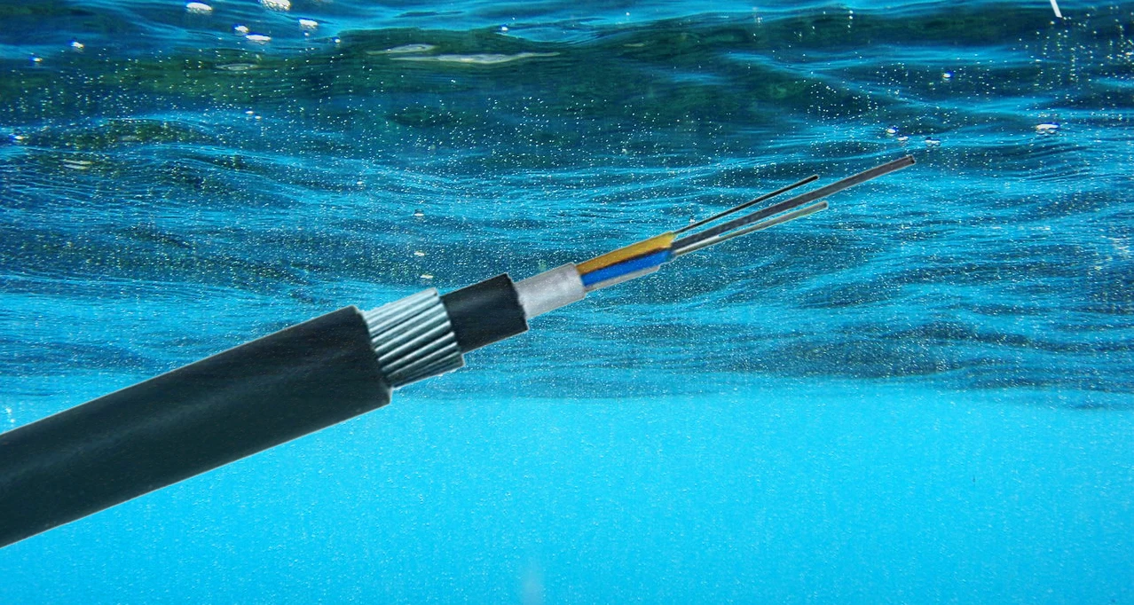 Armored Submarine Fiber Optic Cable Price Per Meter Underground Buried