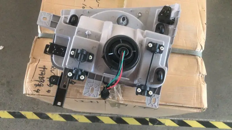 HD65 72 75 78 92101-5K000 Head Lamp