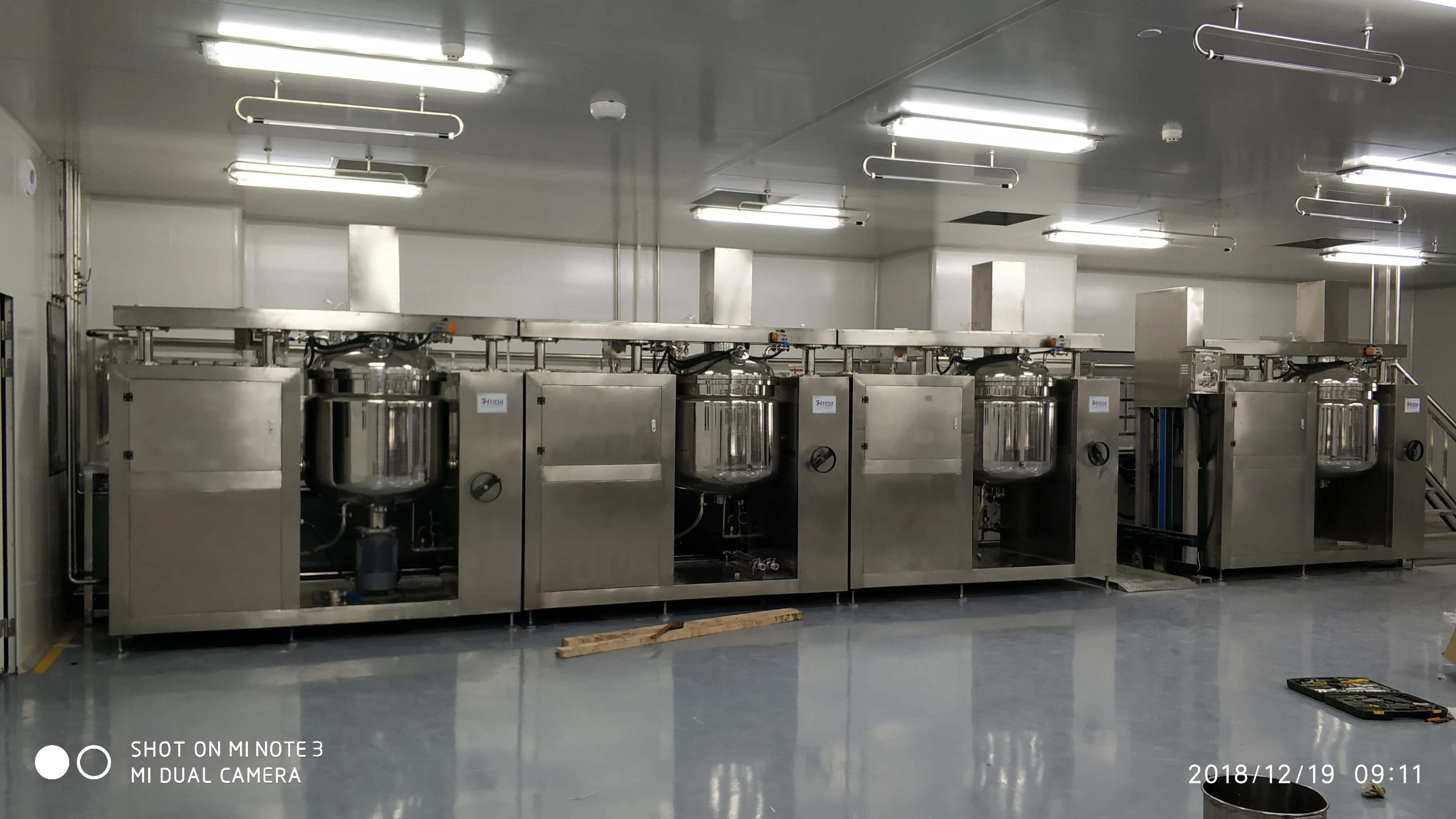 Hot Sale Vacuum Cake Gel Emulsifier Making Machine With Best Quality Of