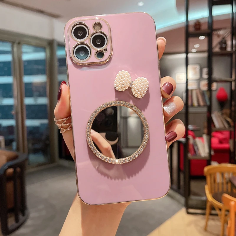 Laudtec Cute Girls With Mirror Electroplated Phone Case For iPhone 13 14 Pro Max supplier