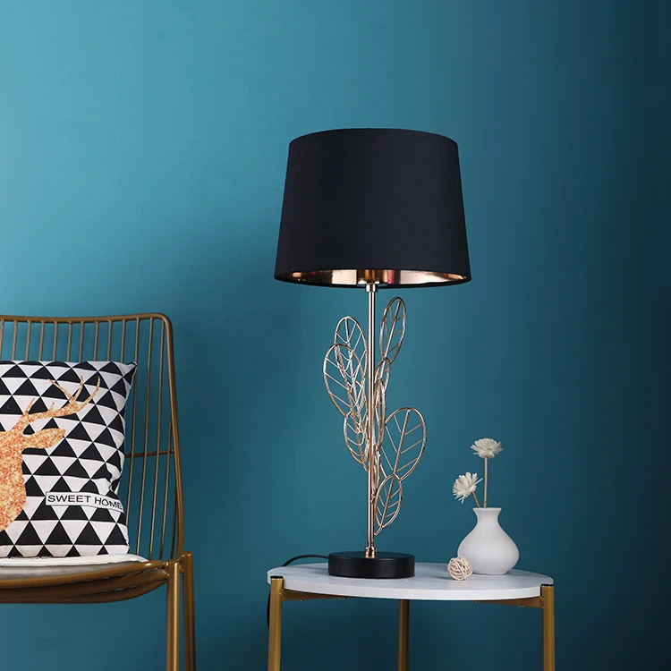 European modern design creative leaf shape iron material luxury gold table lamps for hotel home decor.jpg