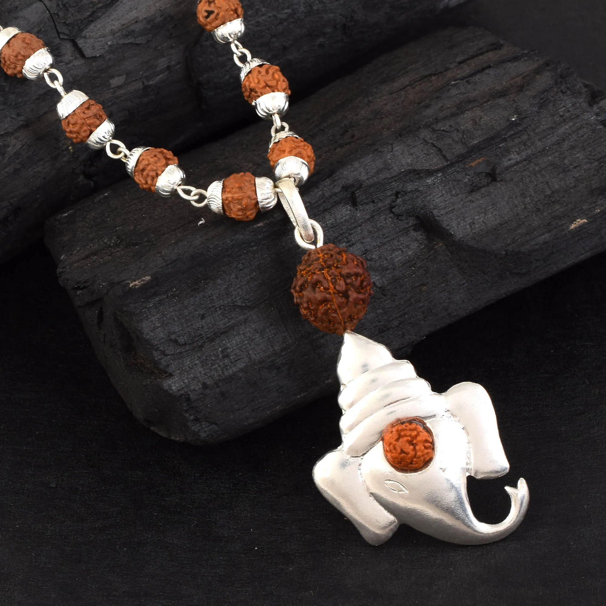 Necklace Pendants Chain Choker 