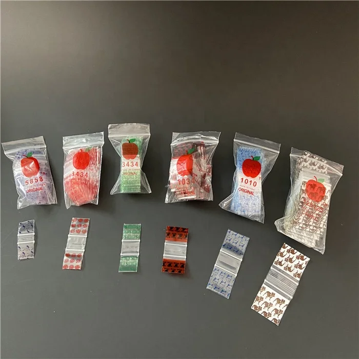 Mini Ziplock Baggies 175175 Apple Get Real Collection 1.75" X 1.75