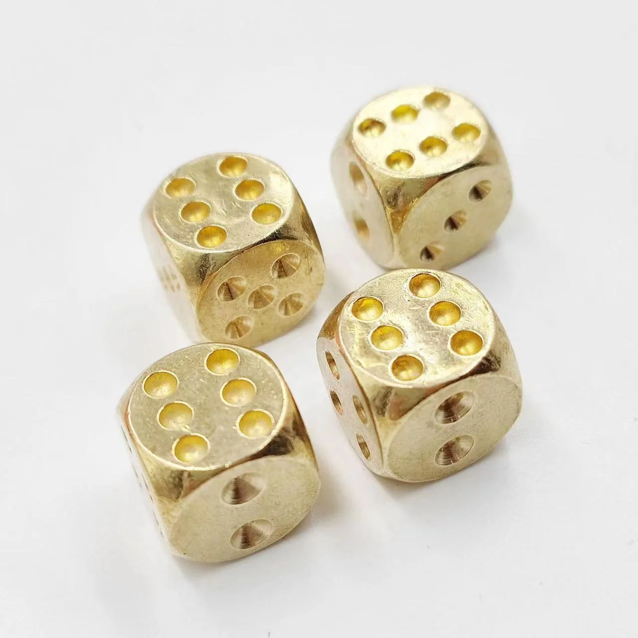 Bulk Wholesale Personalized Polyhedral Metal Dice Set Souvenir 6 Sided
